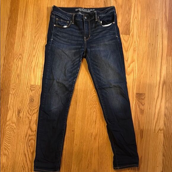 American Eagle Sz 10 Straight Jeans - Picture 1 of 5